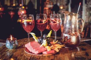 Top 15 quán bar quận 1 nổi tiếng nhất định phải ghé thăm