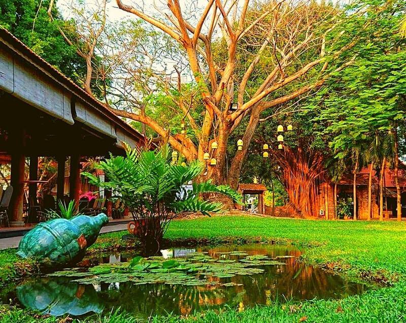 Du lịch Văn Thánh - Địa điểm tham quan nổi tiếng Sài Gòn