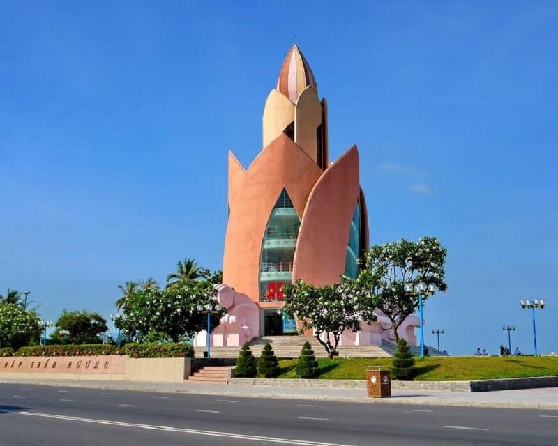Tháp Trầm Hương - Biểu tượng du lịch đặc biệt của Nha Trang 