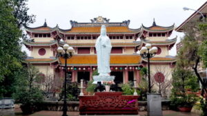 Top 16 ngôi chùa Đà Nẵng đẹp và nổi tiếng linh thiêng