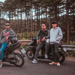 Kinh nghiệm phượt Đà Lạt bằng xe máy tiết kiệm và an toàn 