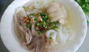 Top 12 quán bánh canh giò heo siêu hấp dẫn, giá hợp lý