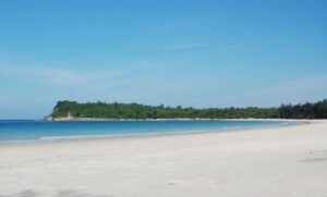 Top 10 địa điểm du lịch Minh Châu, Quảng Ninh nổi tiếng